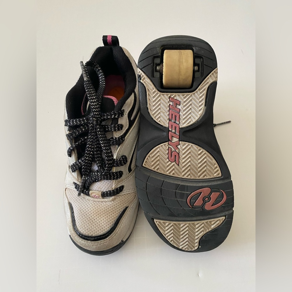 Y2k Heelys Roller Wheel Skate Shoes Youth 2 Women’s 3